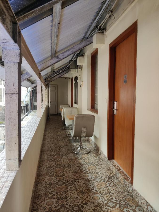Capital Hotel مومباي المظهر الخارجي الصورة
