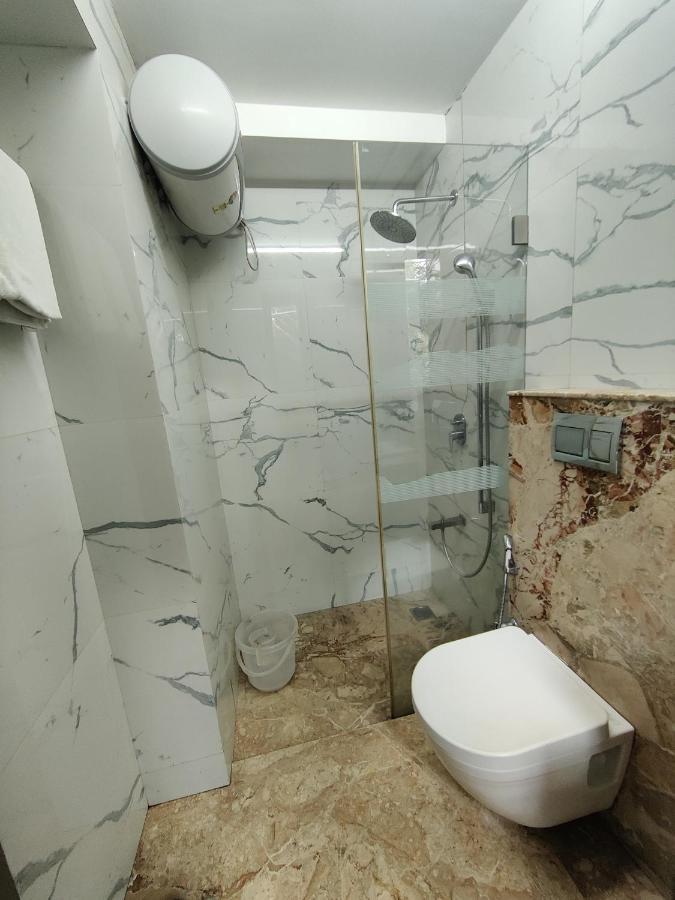 Capital Hotel مومباي المظهر الخارجي الصورة
